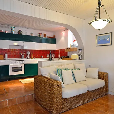 Cosy Stone Holiday Holiday home